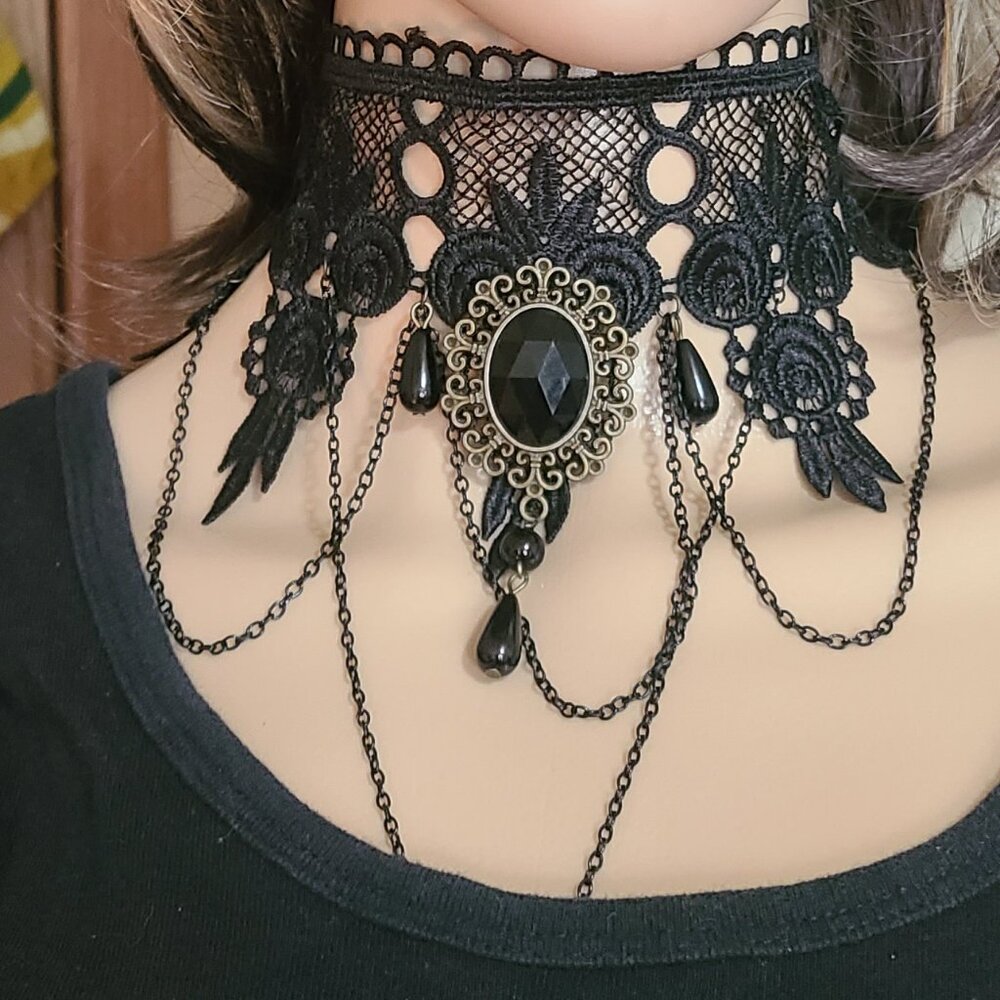 BLACK LACE CUFF, RING, COLLAR SET NWT